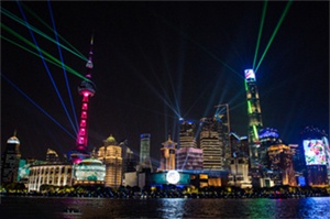Traditional and Modern Symphony： Art in Shanghai